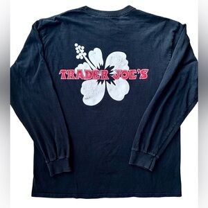 TRADER JOE’S BLACK LONG-SLEEVE CREWNECK SHIRT SZ L